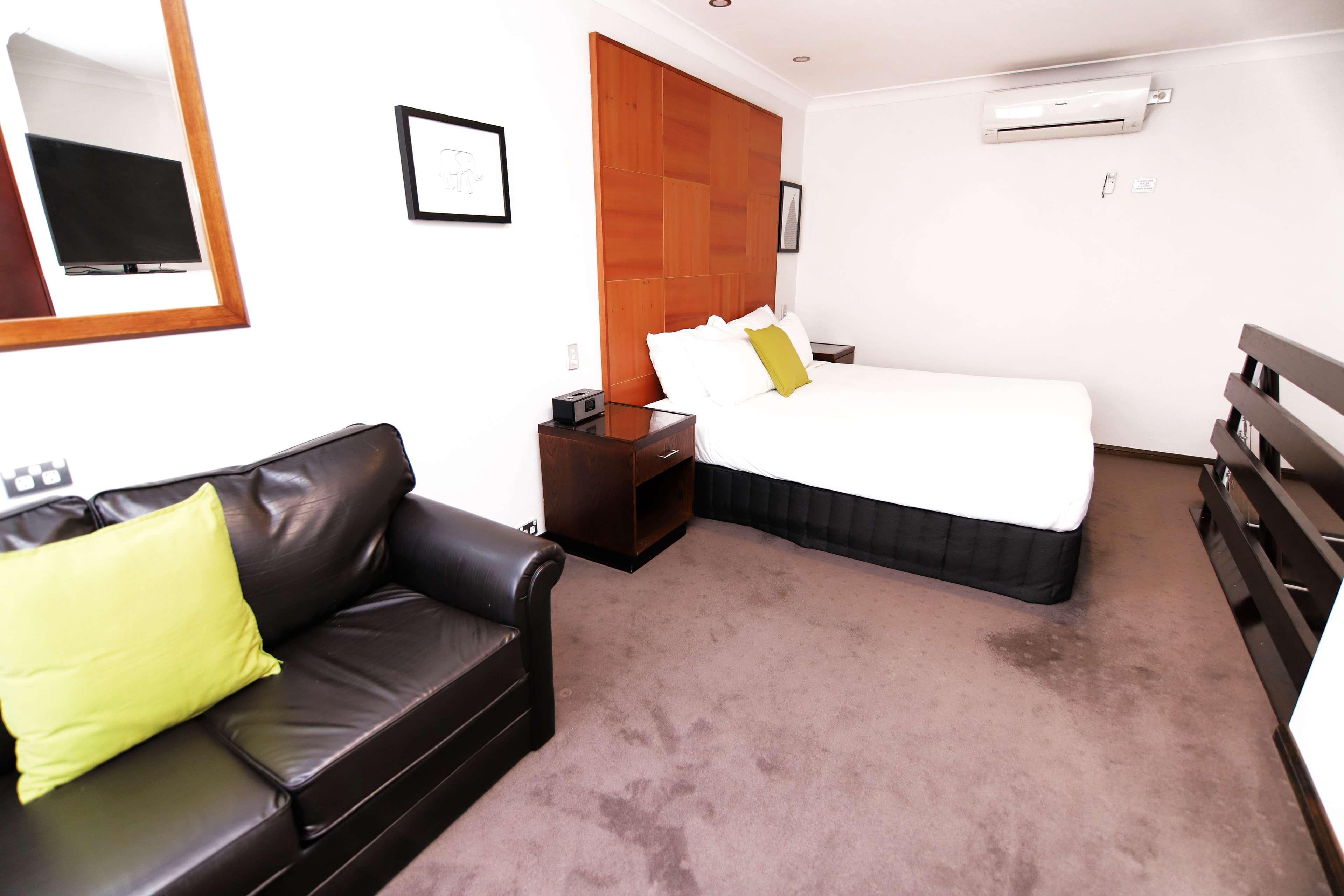 Best Western Plus Goulburn Exterior photo